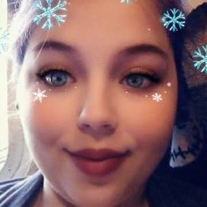 Meet your Posher, Traci